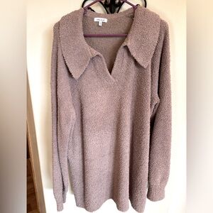 Women tunic sweater in light brown/tan color. Large